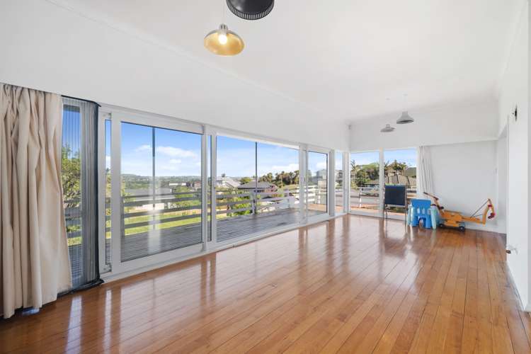 105 Bradbury Road Botany Downs_11