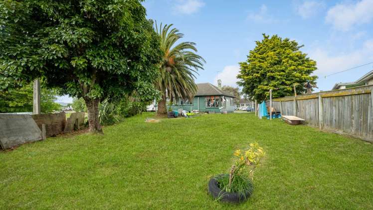 58 Munro Street Elgin_11