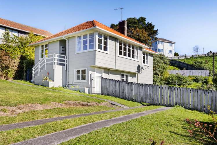 82 Glenpark Avenue_1