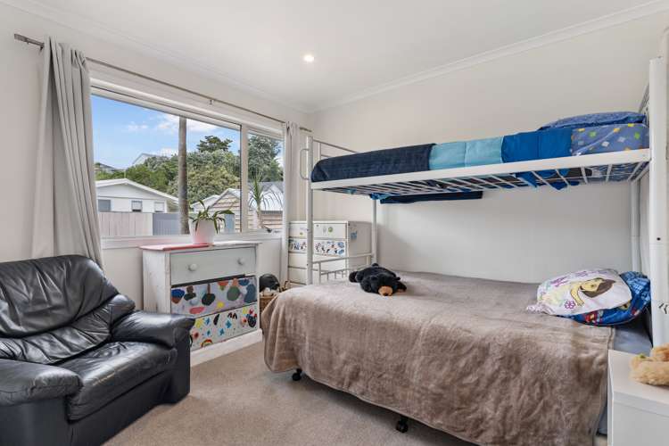 92 The Circle Manly_14