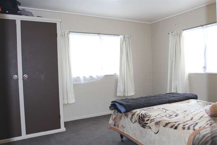1/41 Koromiko Street New Lynn_13