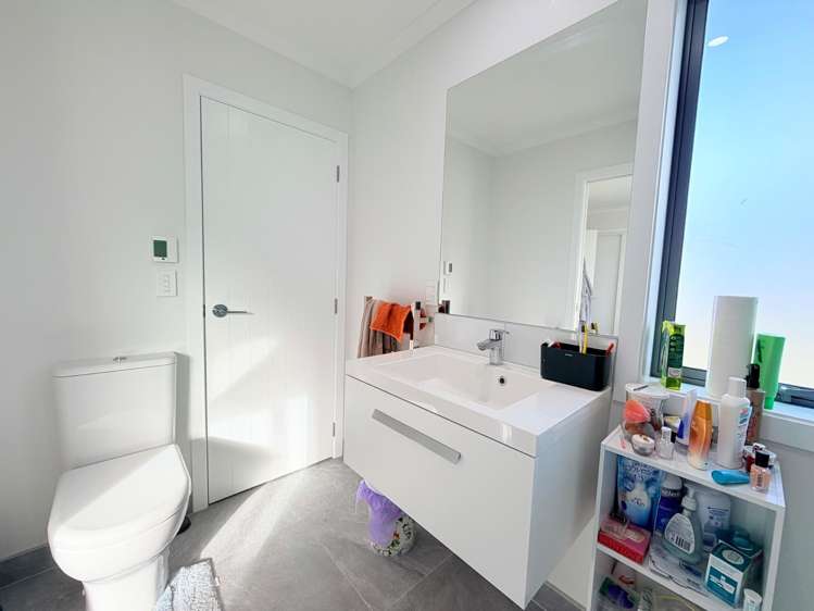  9 Taraiti Crescent Kenepuru_17