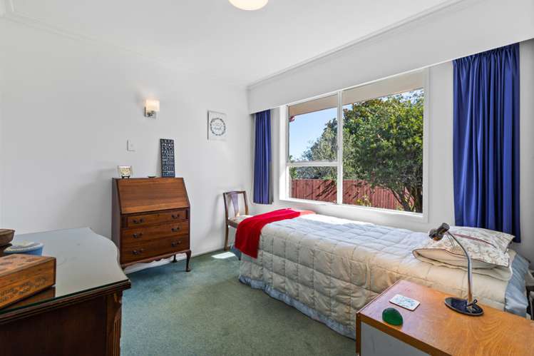 17 Scanlen Terrace Kelston_12