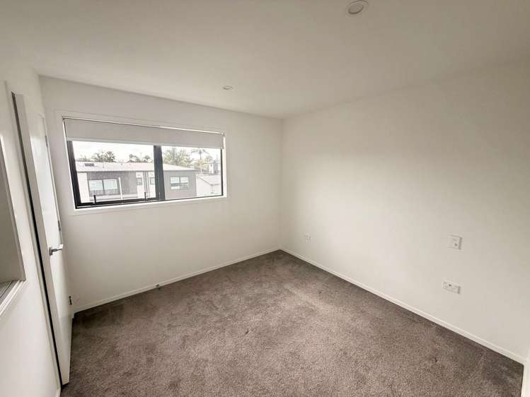 7/41 Kervil Avenue Te Atatu Peninsula_4