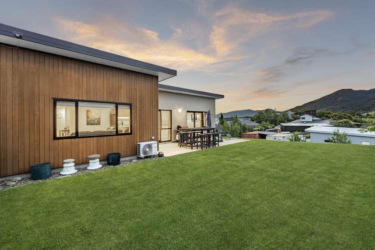 5 Sarges Way Lake Hawea_15