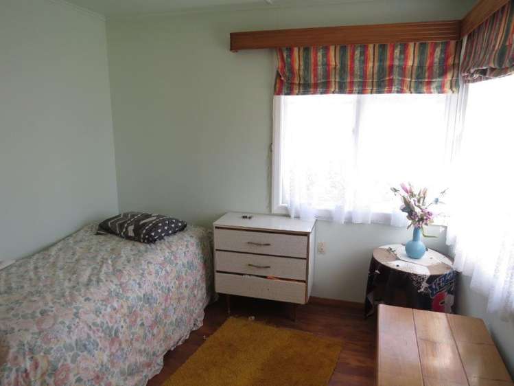 4 George Street Pahiatua_8