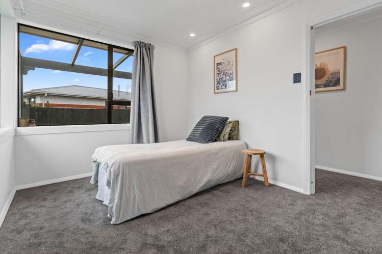 16 Esk Place Mosgiel_17