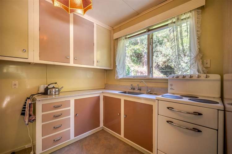 18 Quail Crescent Takamatua_9