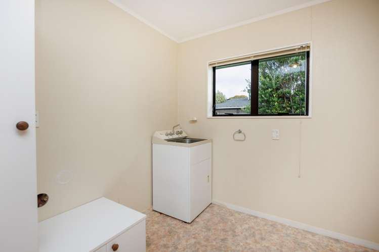 374 Kimbolton Road Feilding_18