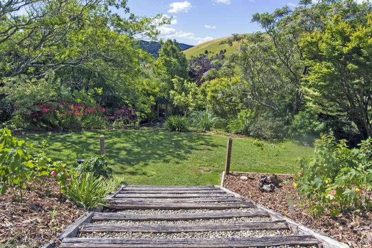 47 Totara View Road Wakefield_25