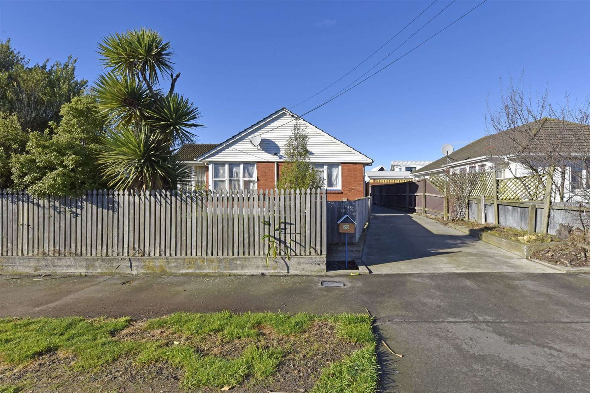 73 Aldershot Street Aranui_0