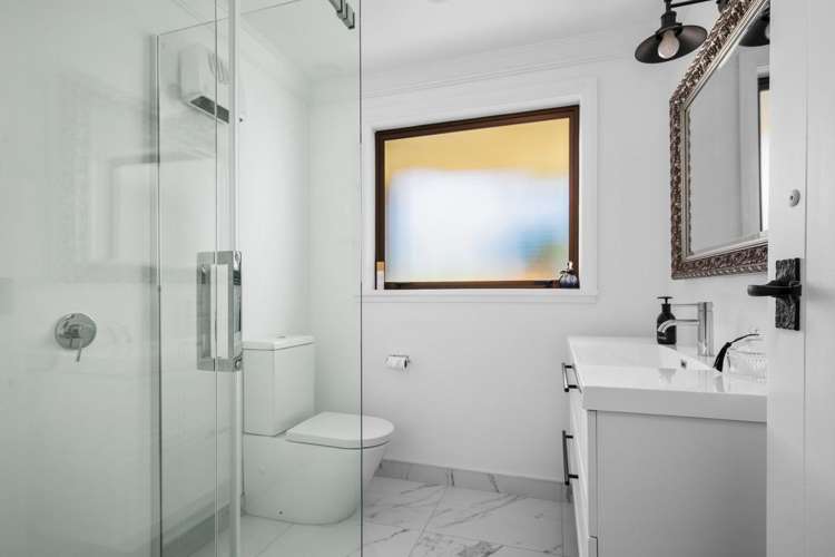 2 Hart Place Alexandra_10