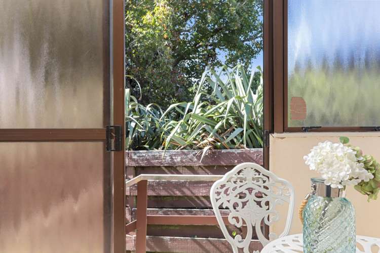 3/11a Bayside Avenue Te Atatu Peninsula_10