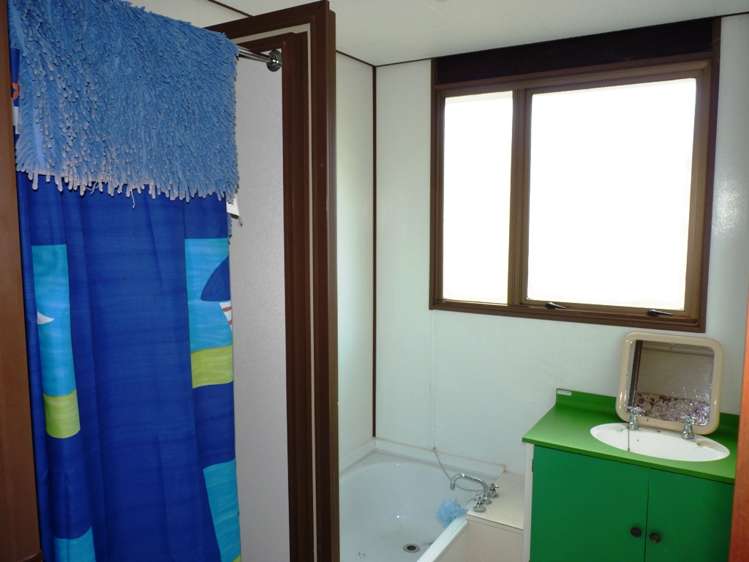 67 Village Loop Road Waipori Falls_10