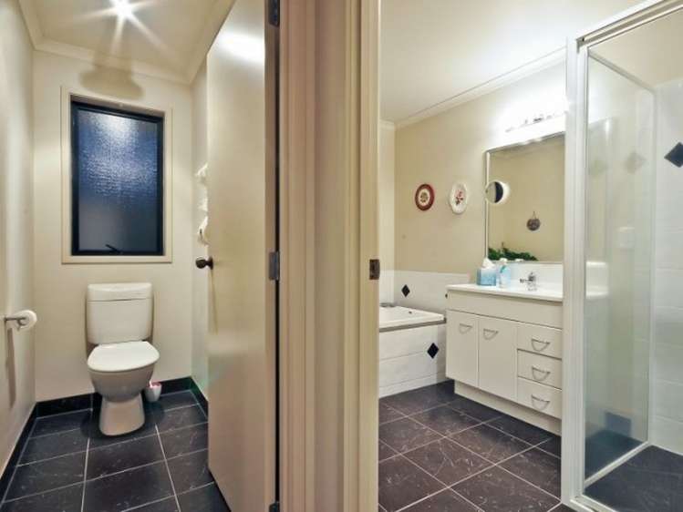 1 Belgrave Court Huntington_15