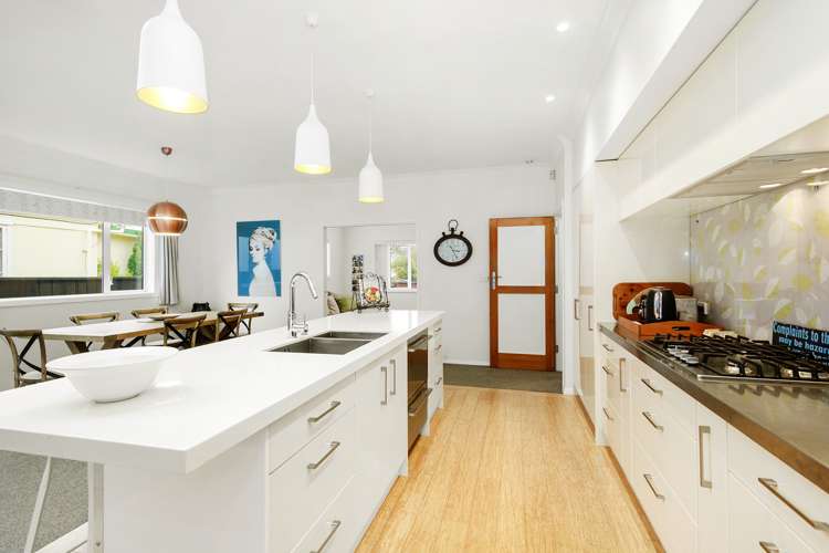 27 Allen Street Boulcott_15