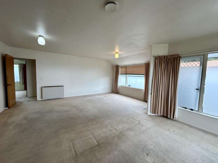 27C Renwick Place 10811_2