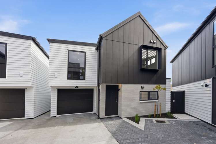 3/6A View Road Glenfield_43