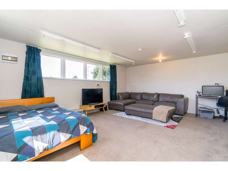 14 Kennard Crescent Karitane_18