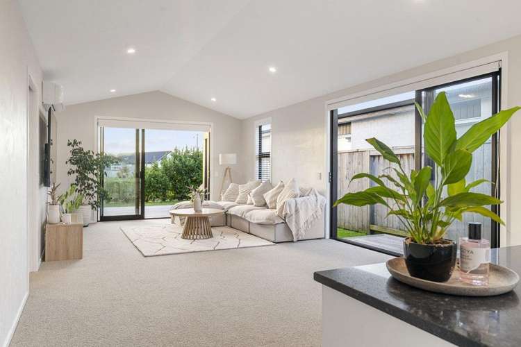 56 Dunkeld Drive 1131_1