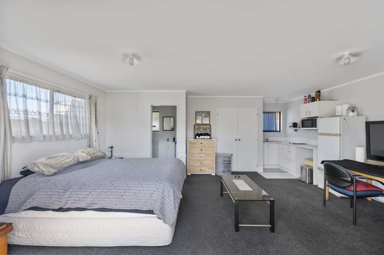 246 Kennedy Road Onekawa_14