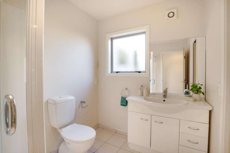 42 Waverton Terrace Churton Park_15