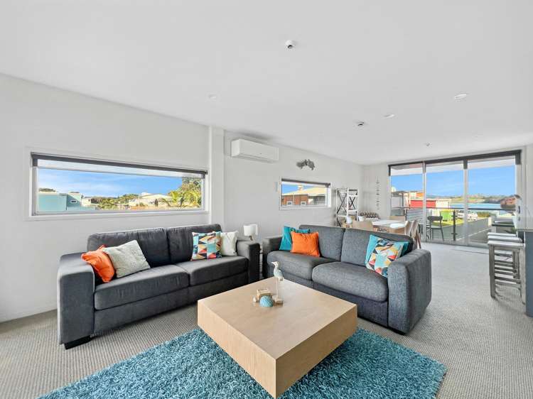 104/356OT/307 - 309 Harbour Road Ohope_6