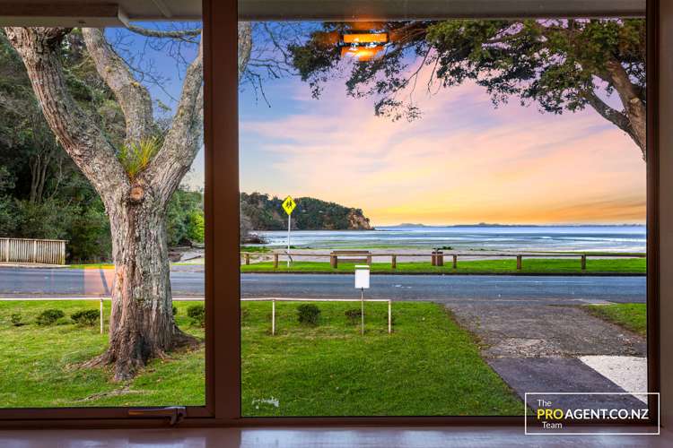 3 Sandys Parade Laingholm_10