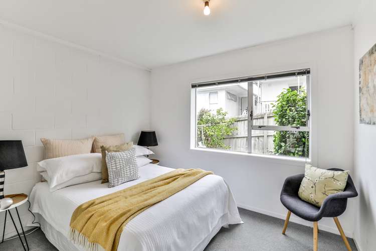 1/52 Fruitvale Road New Lynn_7