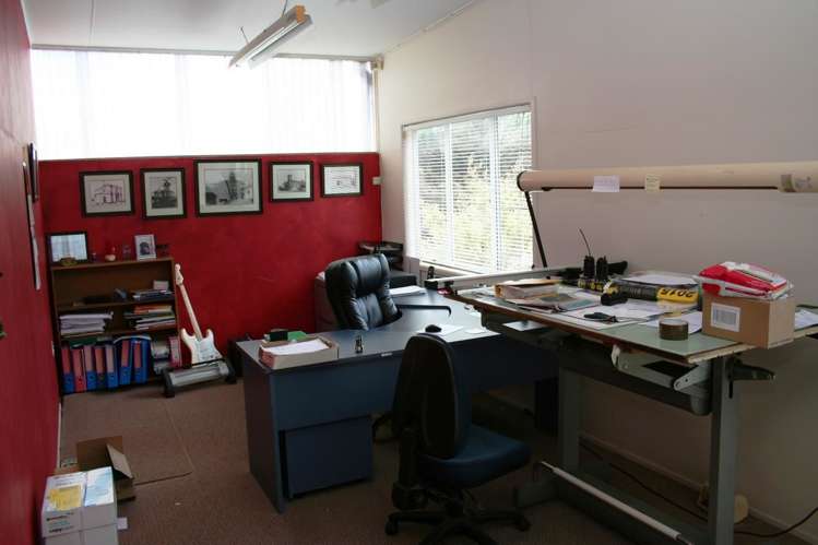 32 Waitawheta Road Waikino_16