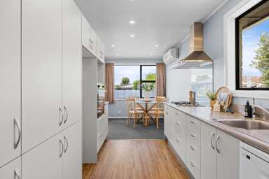 76 Frensham Crescent_3