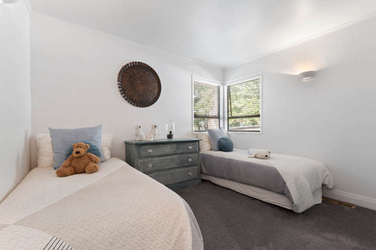 89A View Road Henderson_16