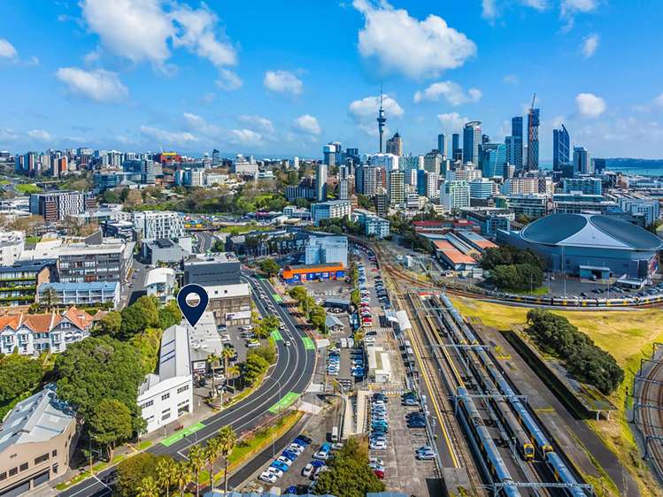 7a/77 The Strand Parnell_2