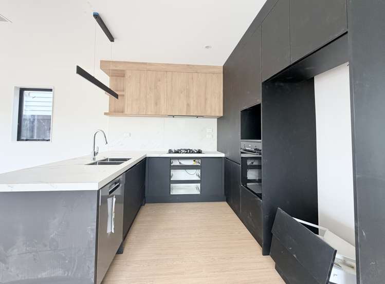 80D Tukutata Crescent_5