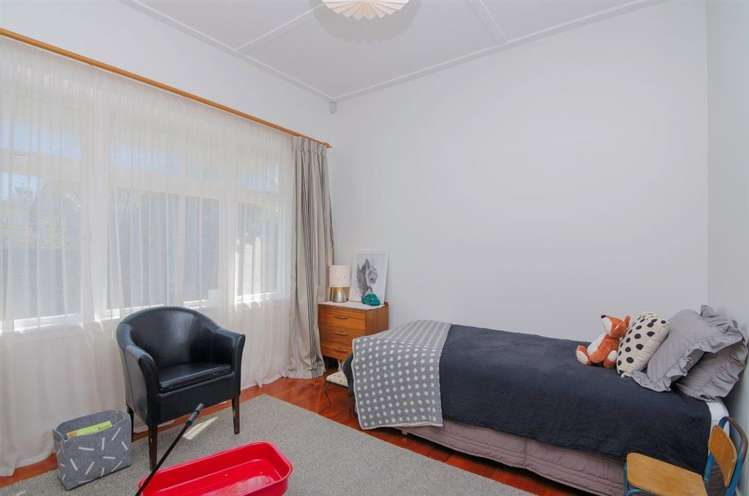 17 Garrison Street Carterton_11