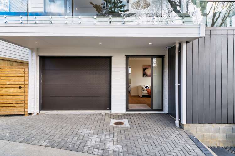 1/20 William Souter Street Forrest Hill_40