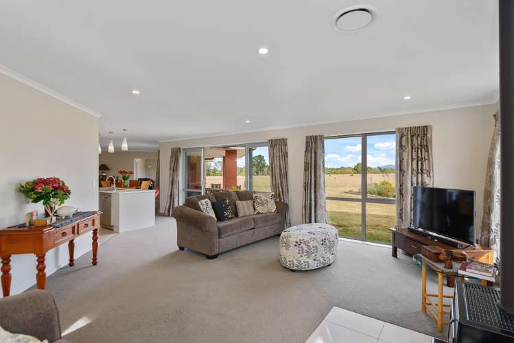 299 Carrs Road Loburn_5