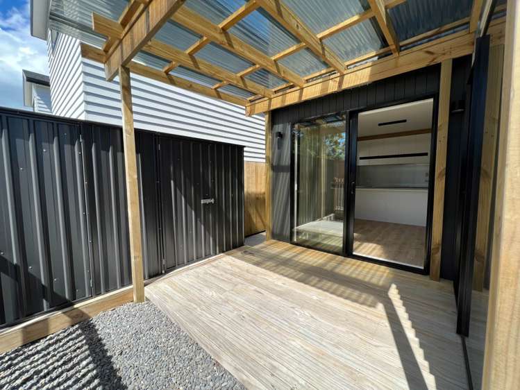 54B Chilcott Road Henderson_2