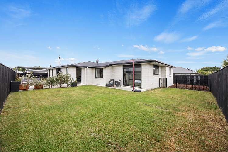 31 Corsair Crescent Burleigh_21