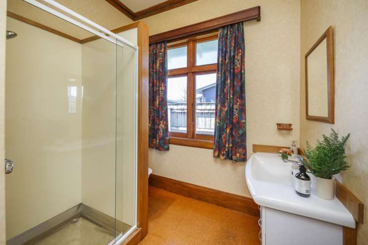 170 Ferguson Street West End_12