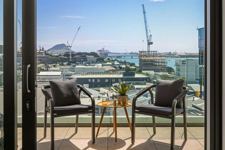 1/38 Elizabeth Street Tauranga Central_15