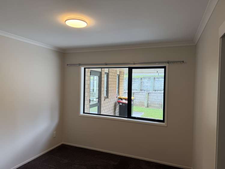 10 Caldera Crescent Pyes Pa_14