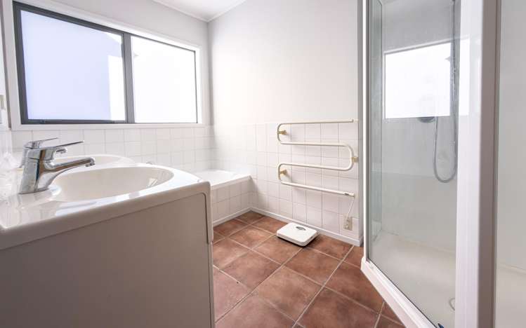 252 Normandale Road Normandale_10