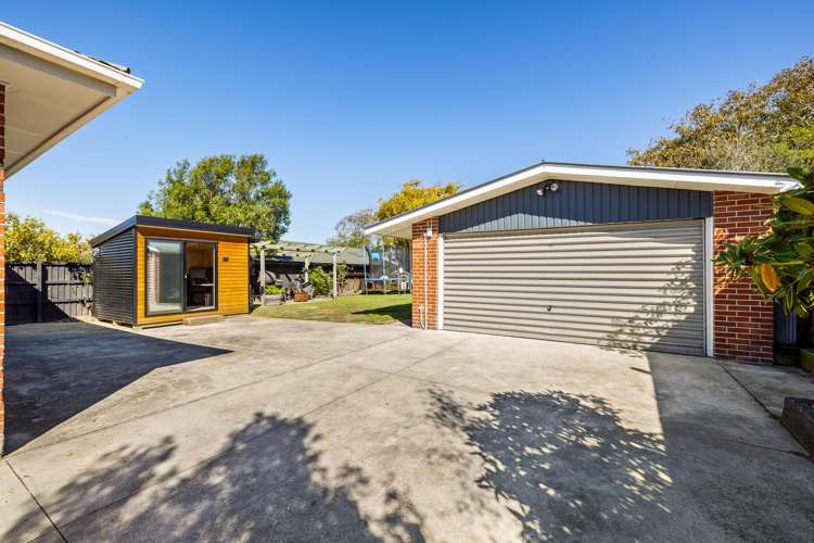 241 Lake Terrace Road Shirley_20