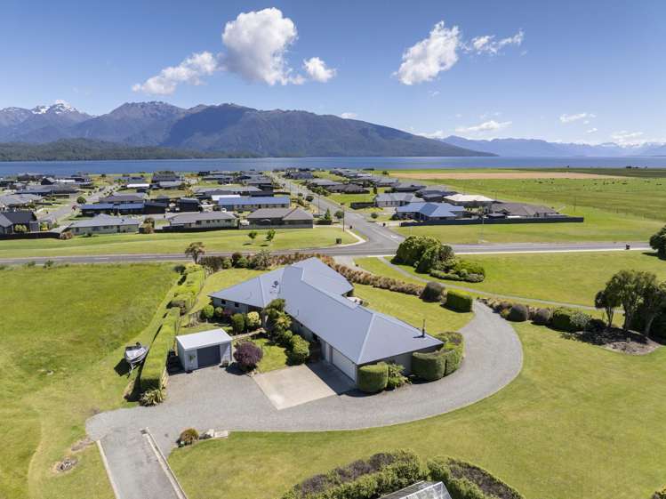 120 Aparima Drive Te Anau_3