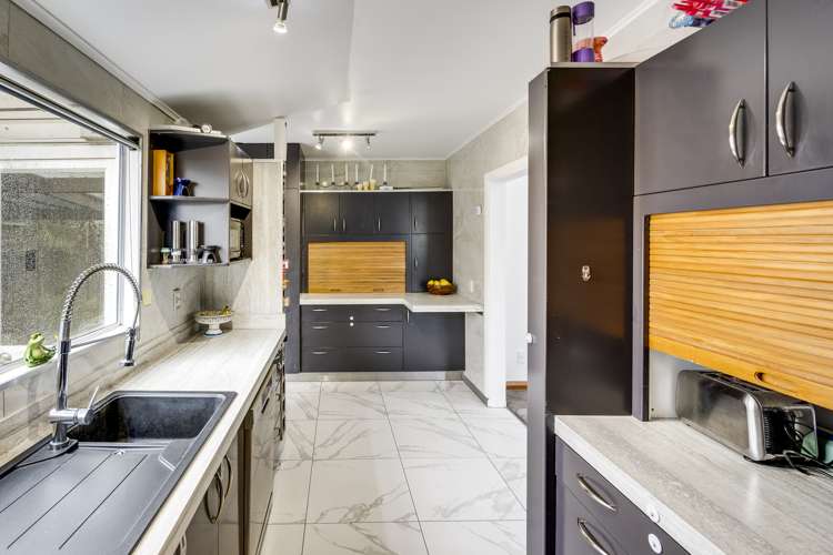 301 Park Road North Parkvale_6