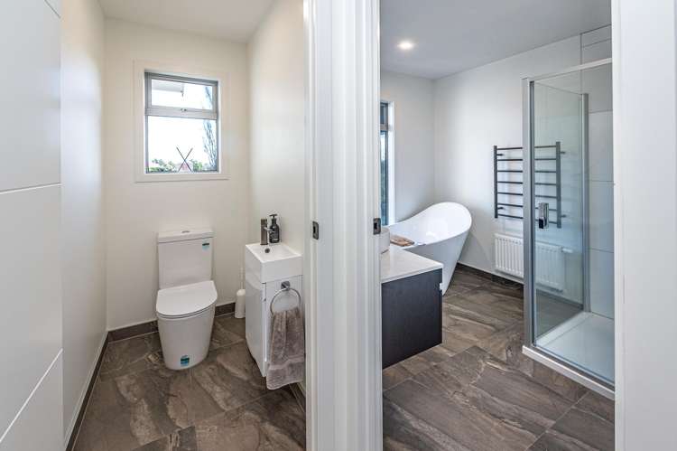 12a Montgomery Road Otamatea_9