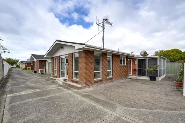 Spacious, smart, secure and central; Taradale