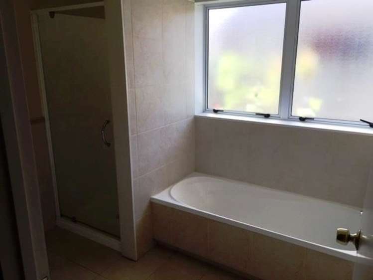 2 Gairloch Place Wattle Downs_5