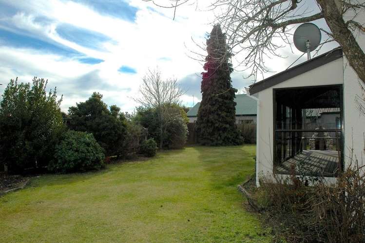 12 School Road Woodend_17